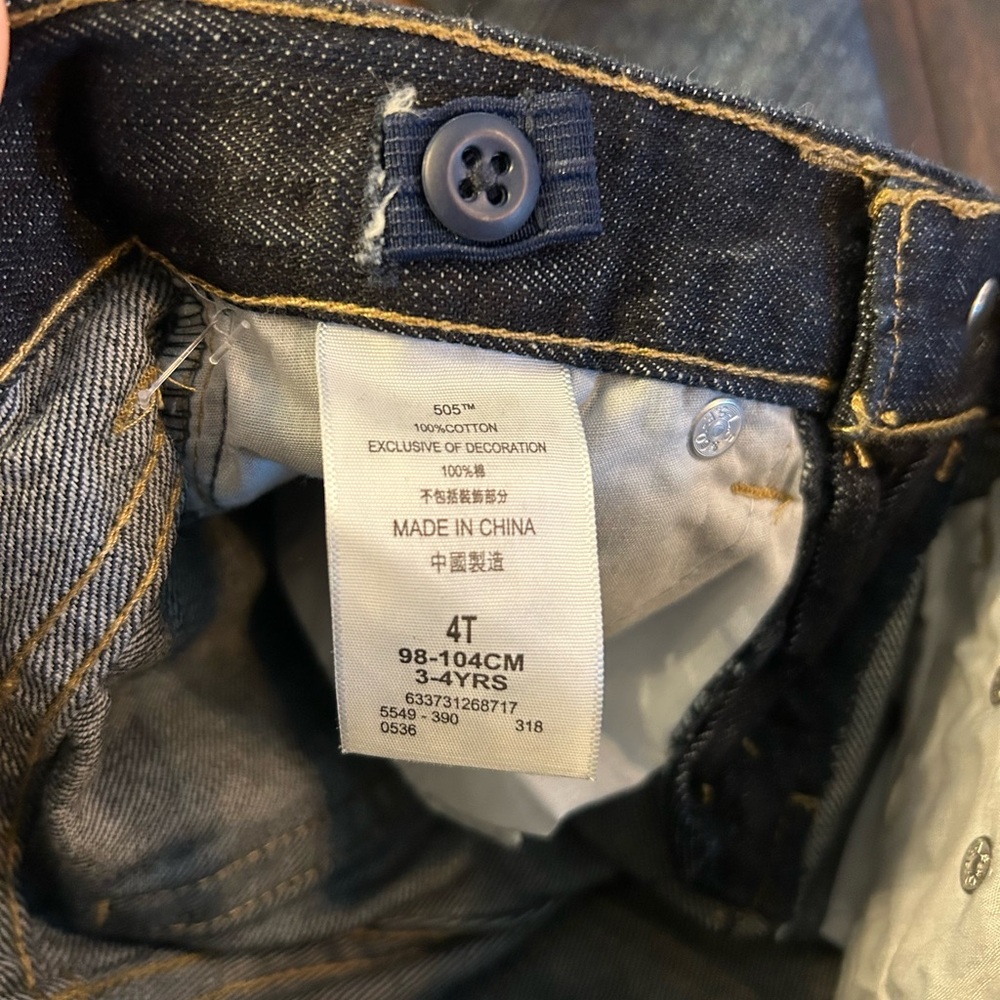 505 Levi's Regular Length Indigo Straight Jeans- 4T - Picture 5 of 6